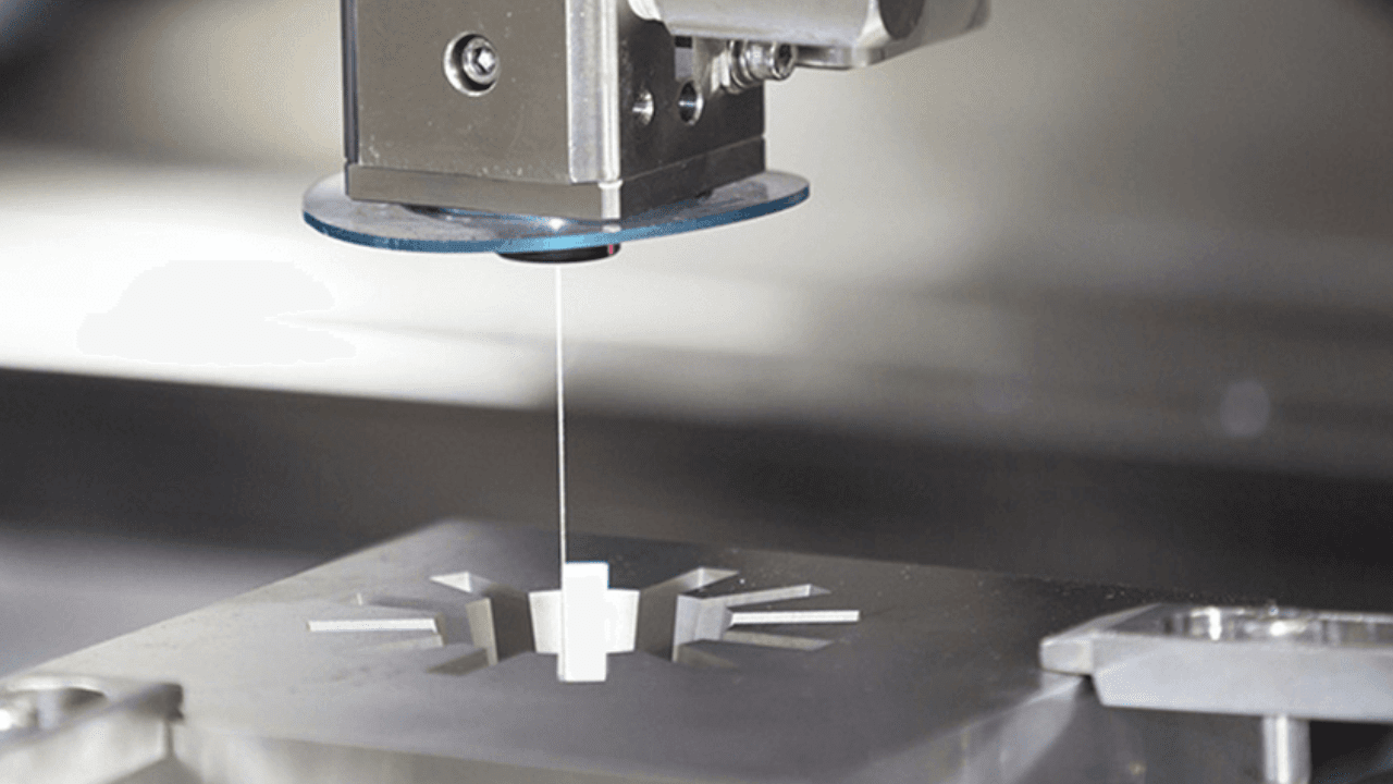 Exploring the Differences and Applications of Sinker EDM vs Wire EDM